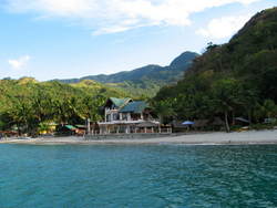 El Canonero Beach Resort